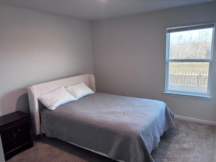 Private Room – Community Living + Comfort!