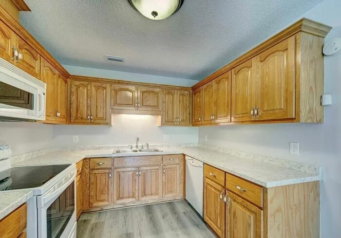 Shared Kitchen – Cook, Connect & Feel at Home!